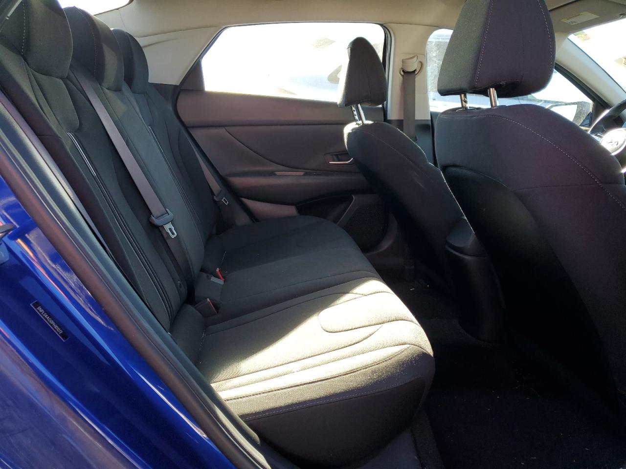 2023 Hyundai Elantra - Image 10