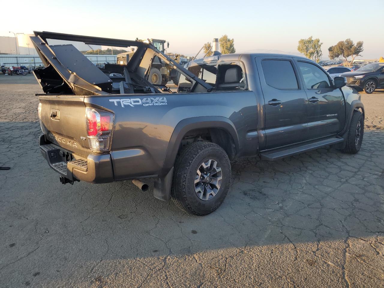 VIN 3TMDZ5BN0PM143017 2023 TOYOTA TACOMA no.3