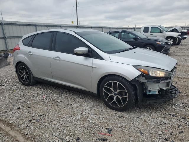  FORD FOCUS 2018 Srebrny