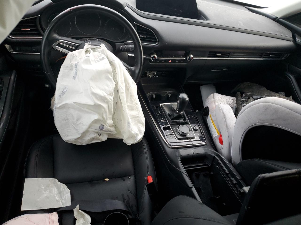 2023 Mazda CX-30 - Image 8