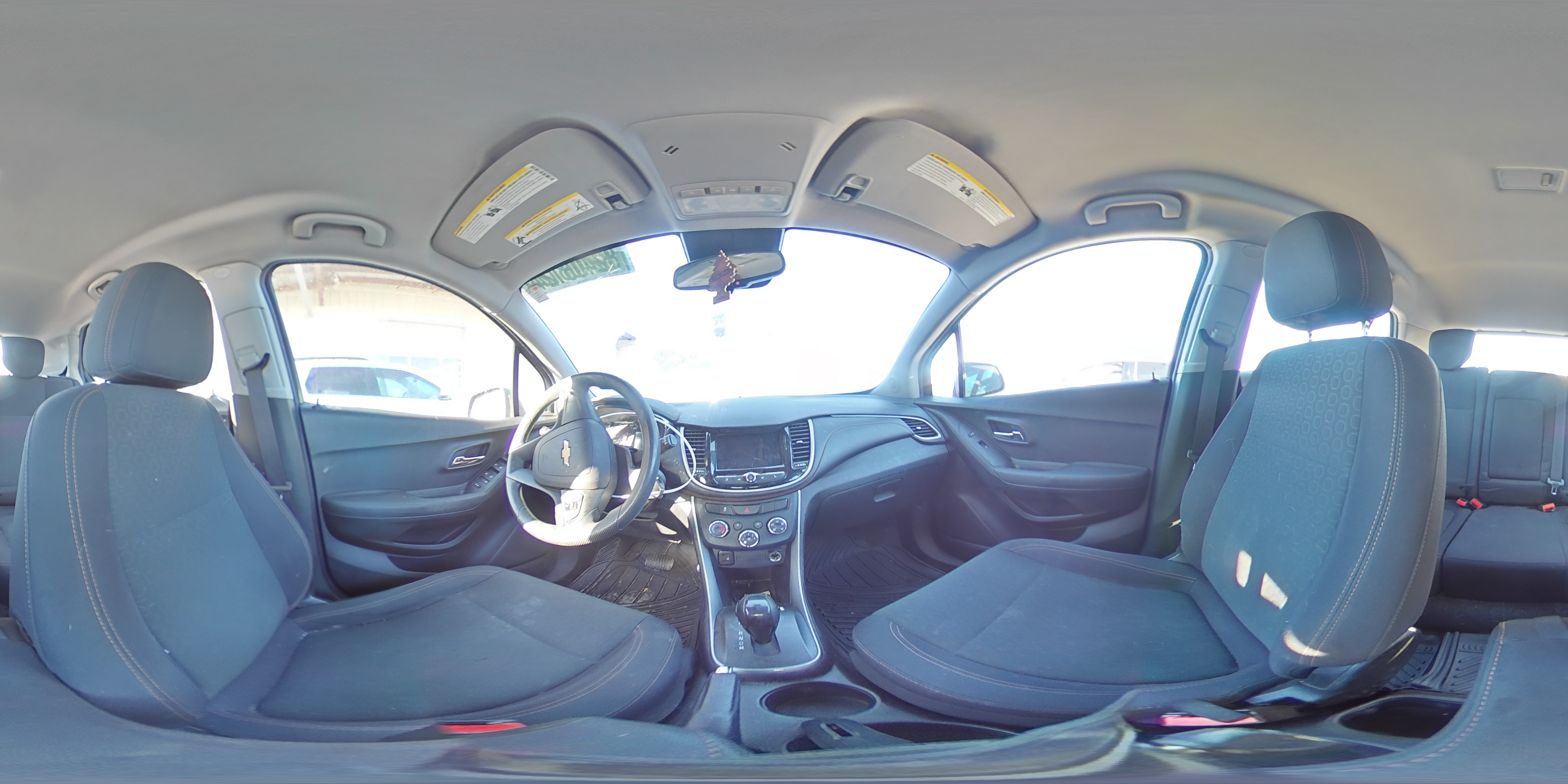 2019 Chevrolet Trax - Image 13