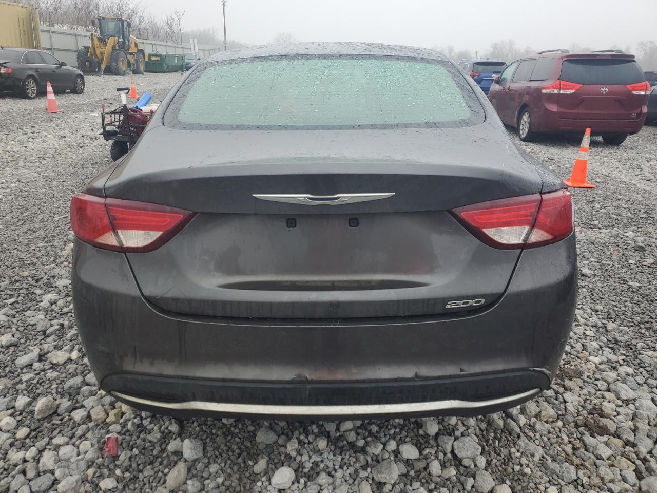 VIN 1C3CCCABXFN751239 2015 CHRYSLER 200 no.6