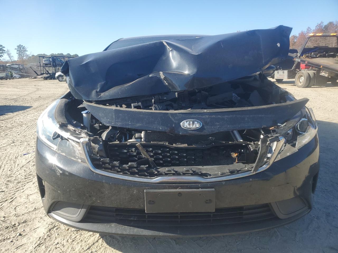 2018 Kia Forte - Image 5