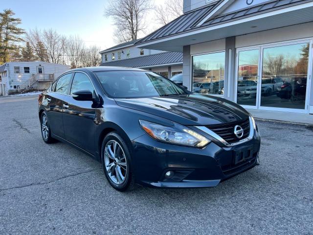  NISSAN ALTIMA 2017 Granatowy