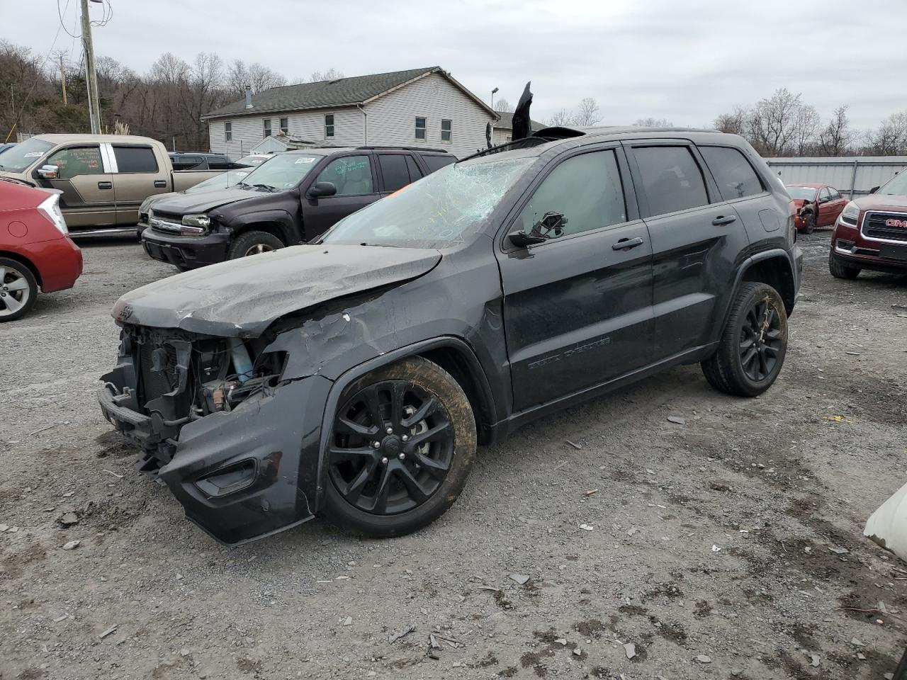 2020 Jeep Grand Cherokee - Image 1