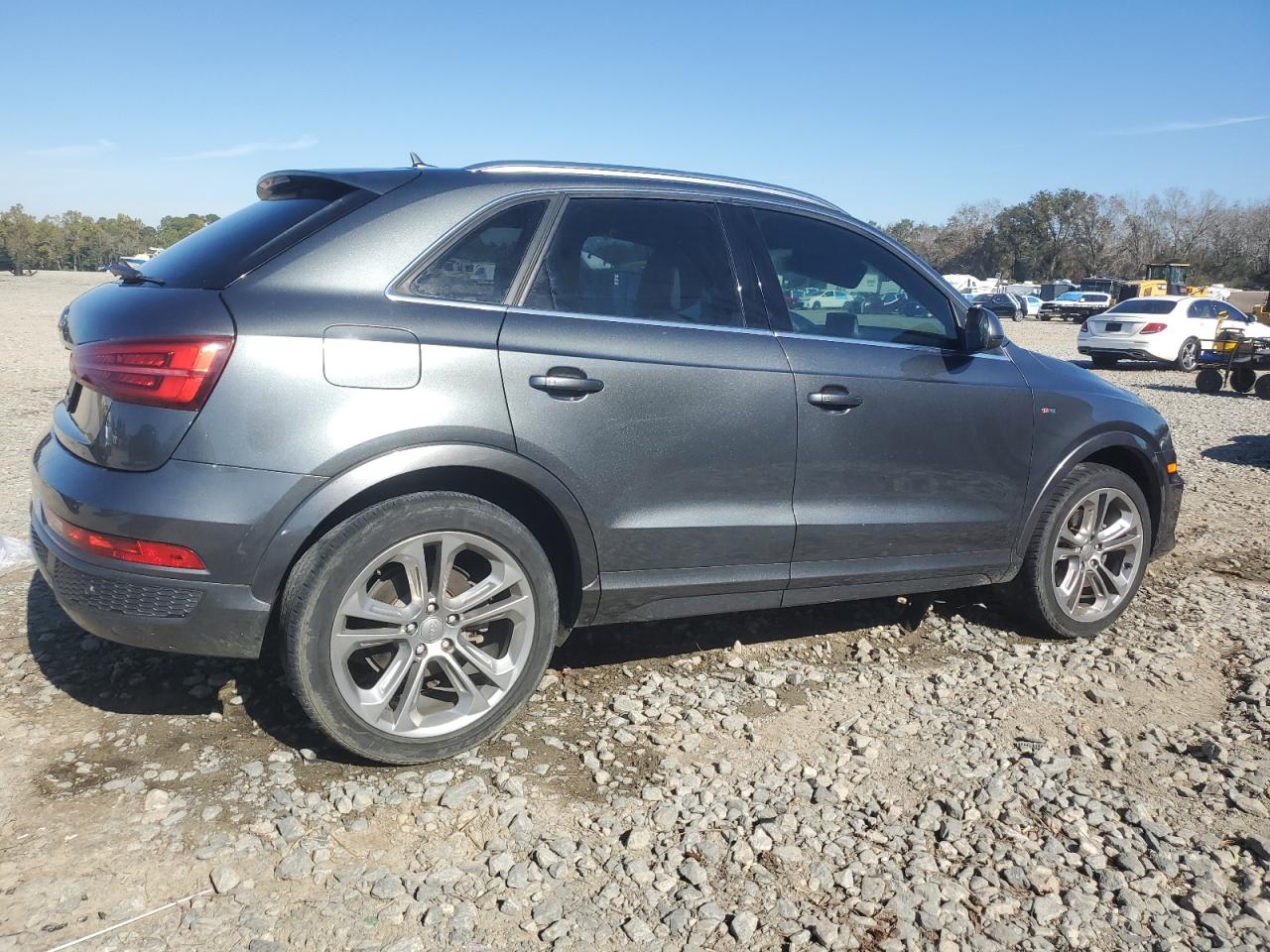 2018 Audi Q3 - Image 3