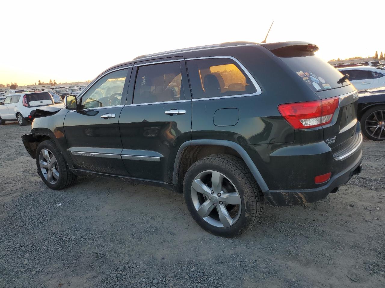 2011 Jeep Grand Cherokee - Image 2