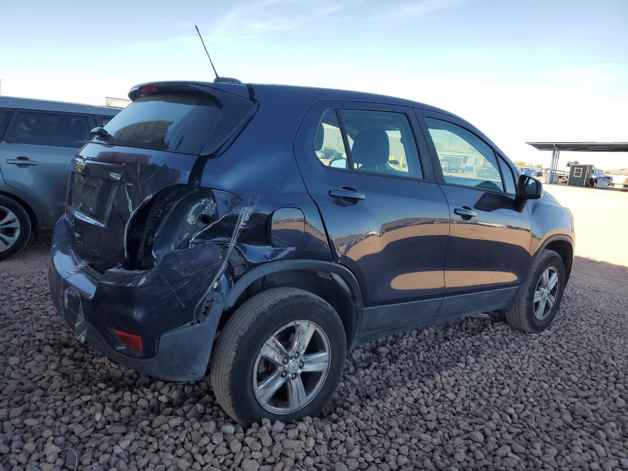 2018 Chevrolet Trax - Image 3