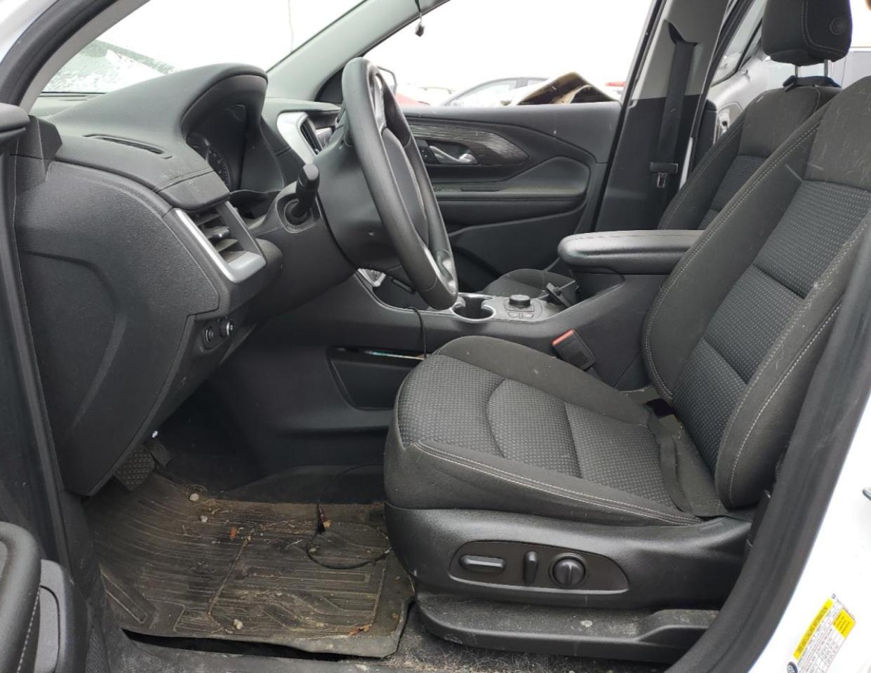 2022 GMC Terrain - Image 7