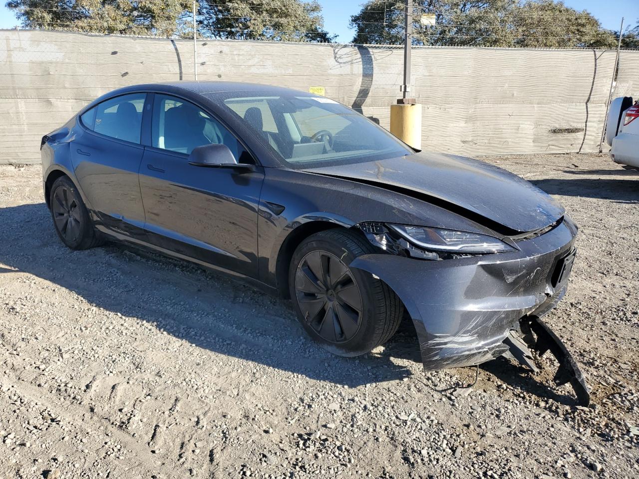 VIN 5YJ3E1EB1RF813666 2024 TESLA MODEL 3 no.4