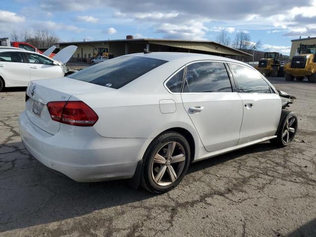  VOLKSWAGEN PASSAT 2013 White