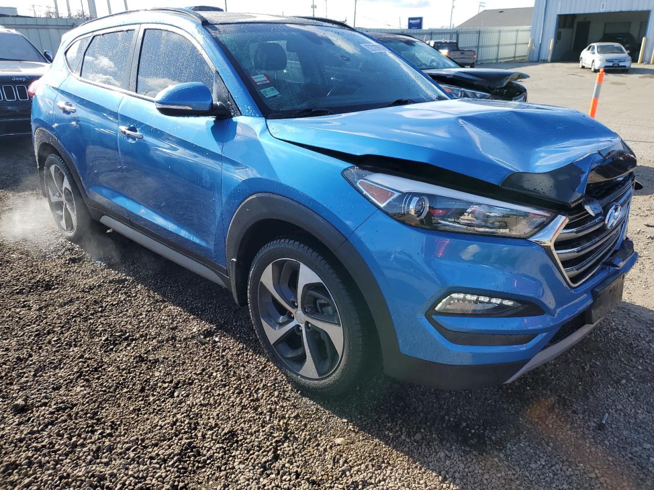 VIN KM8J3CA22JU609951 2018 HYUNDAI TUCSON no.4