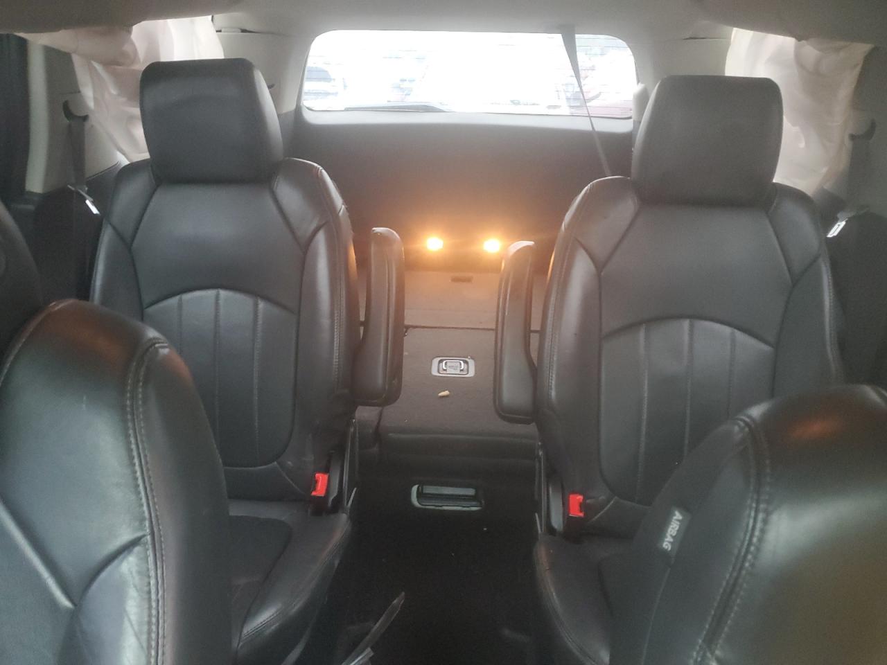 2015 GMC Acadia - Image 10