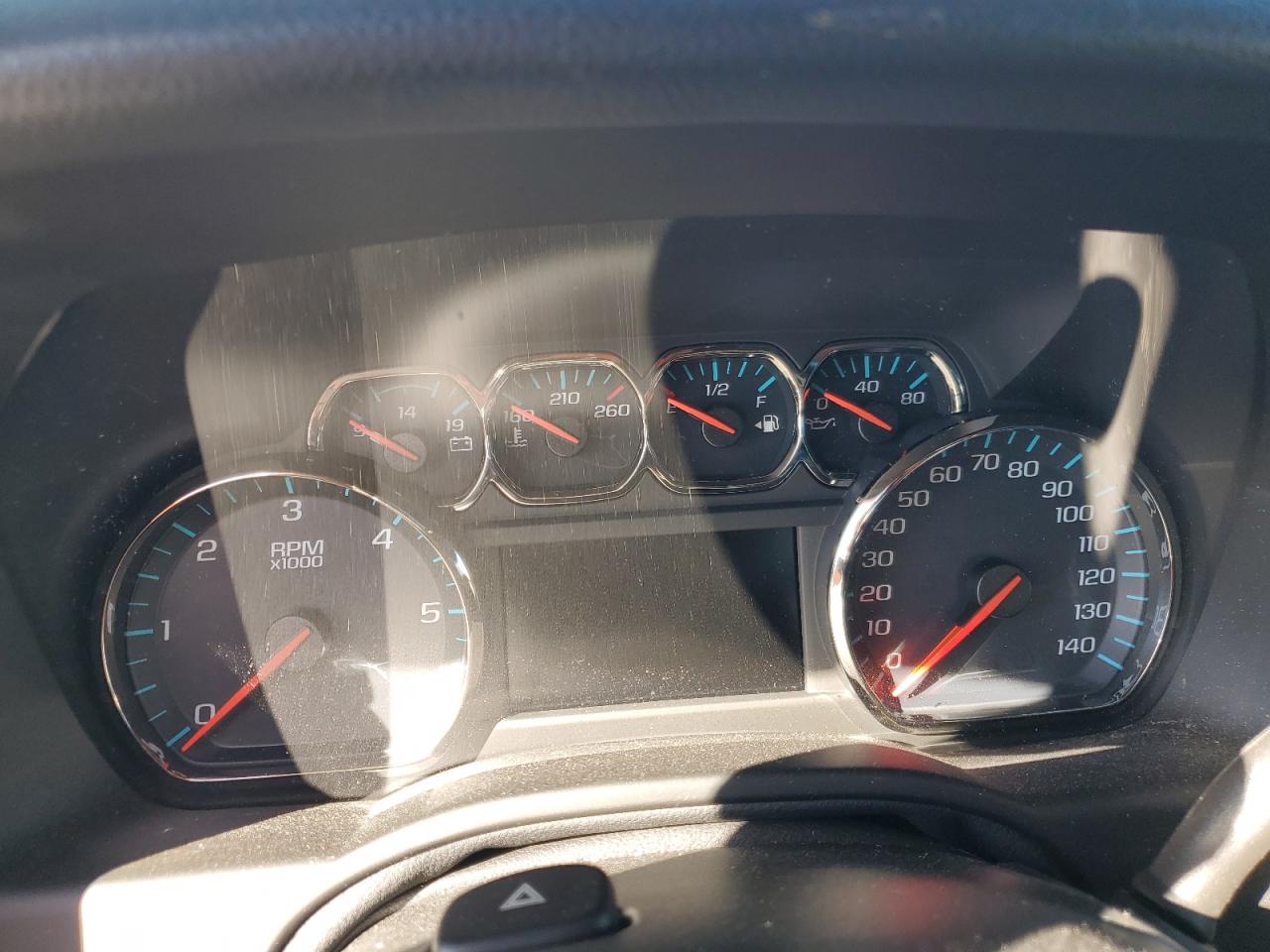 2020 GMC Yukon - Image 9
