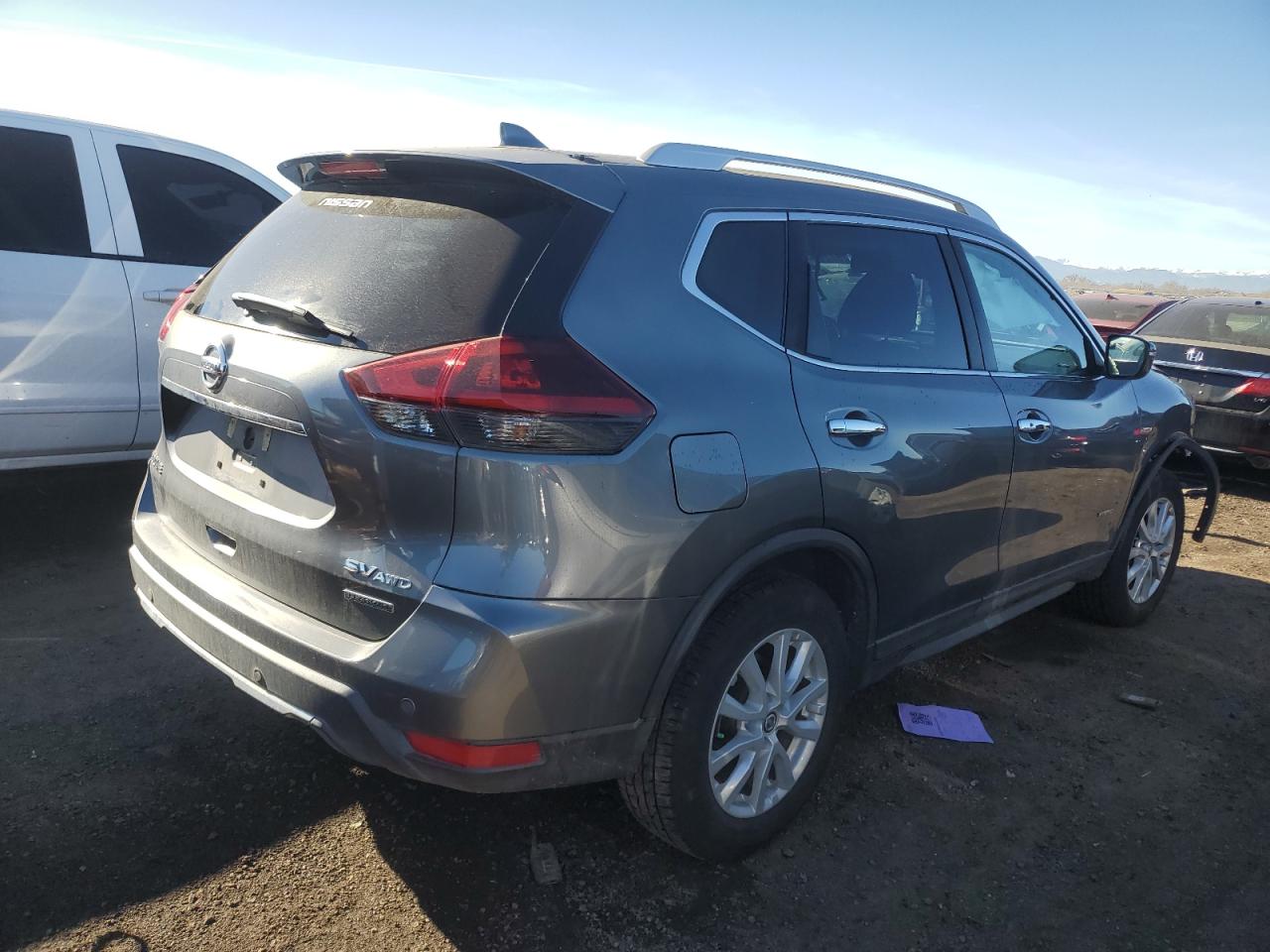 2019 Nissan Rogue - Image 3