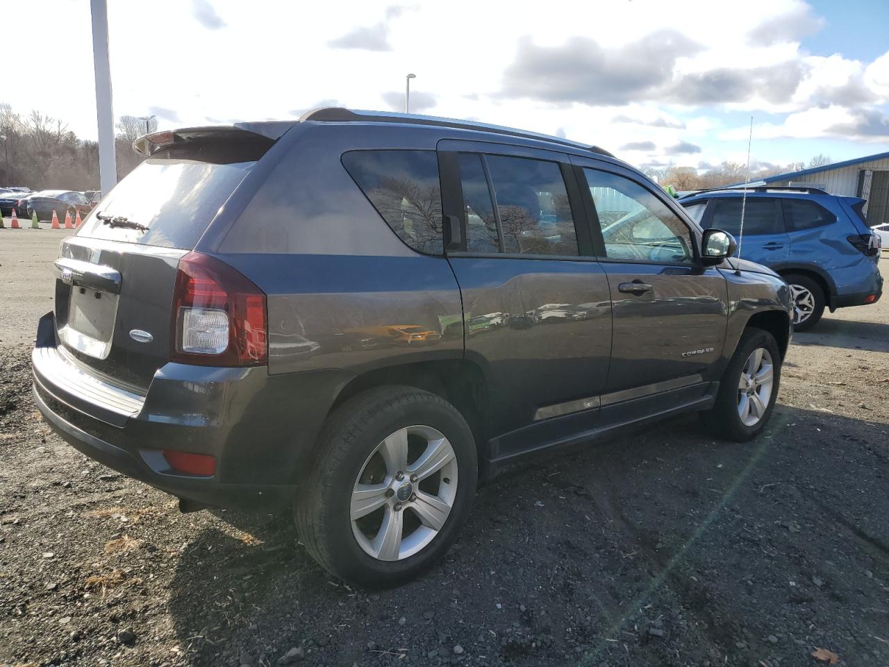 2014 Jeep Compass - Image 3