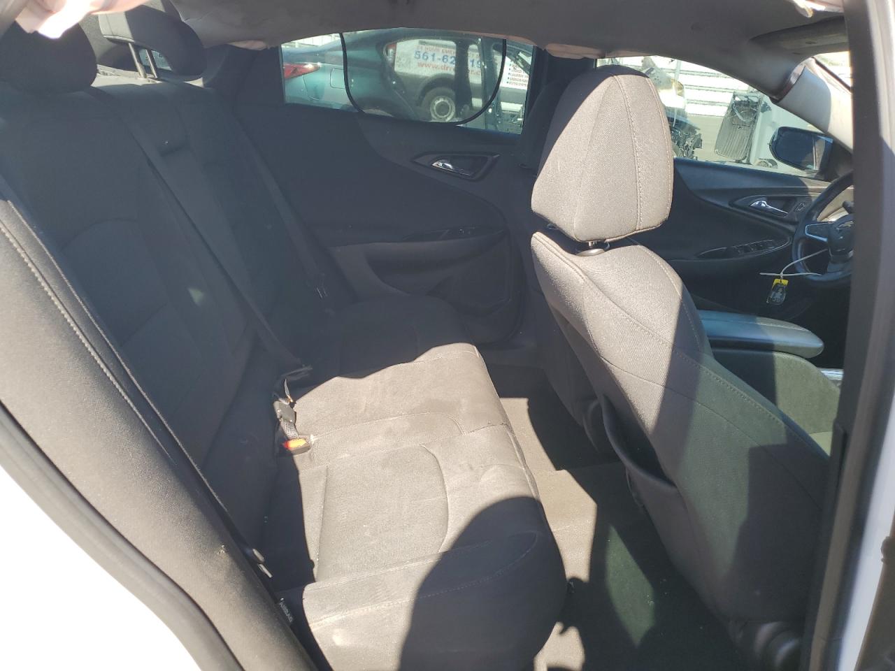 2016 Chevrolet Malibu - Image 10