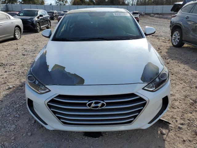  HYUNDAI ELANTRA 2018 Белы