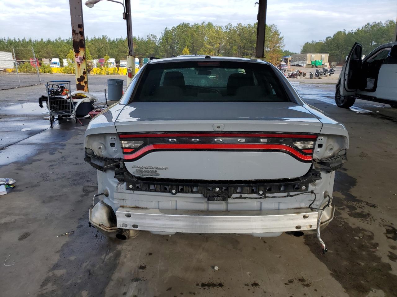 2020 Dodge Charger - Image 6