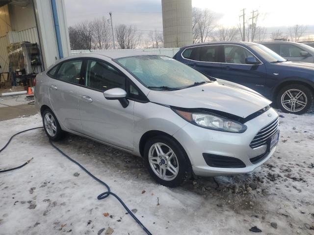  FORD FIESTA 2017 Silver