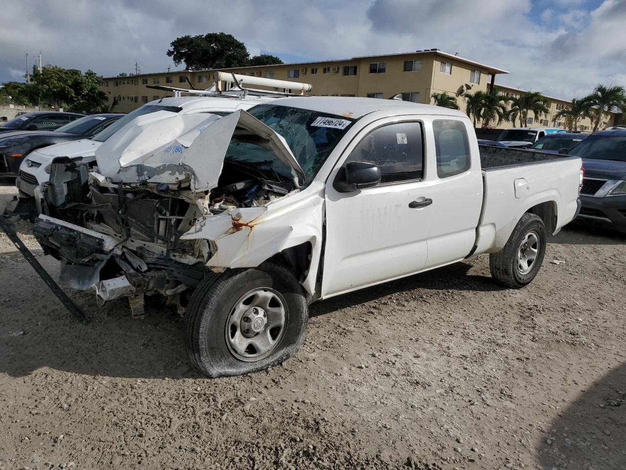 2017 TOYOTA TACOMA