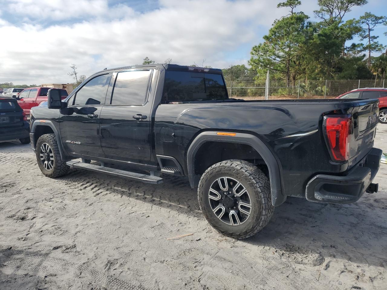2020 GMC Sierra - Image 2