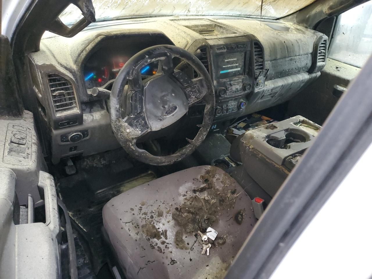 2017 Ford F250 - Image 8