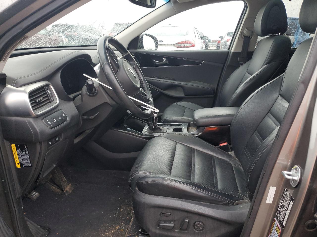 2016 Kia Sorento - Image 7