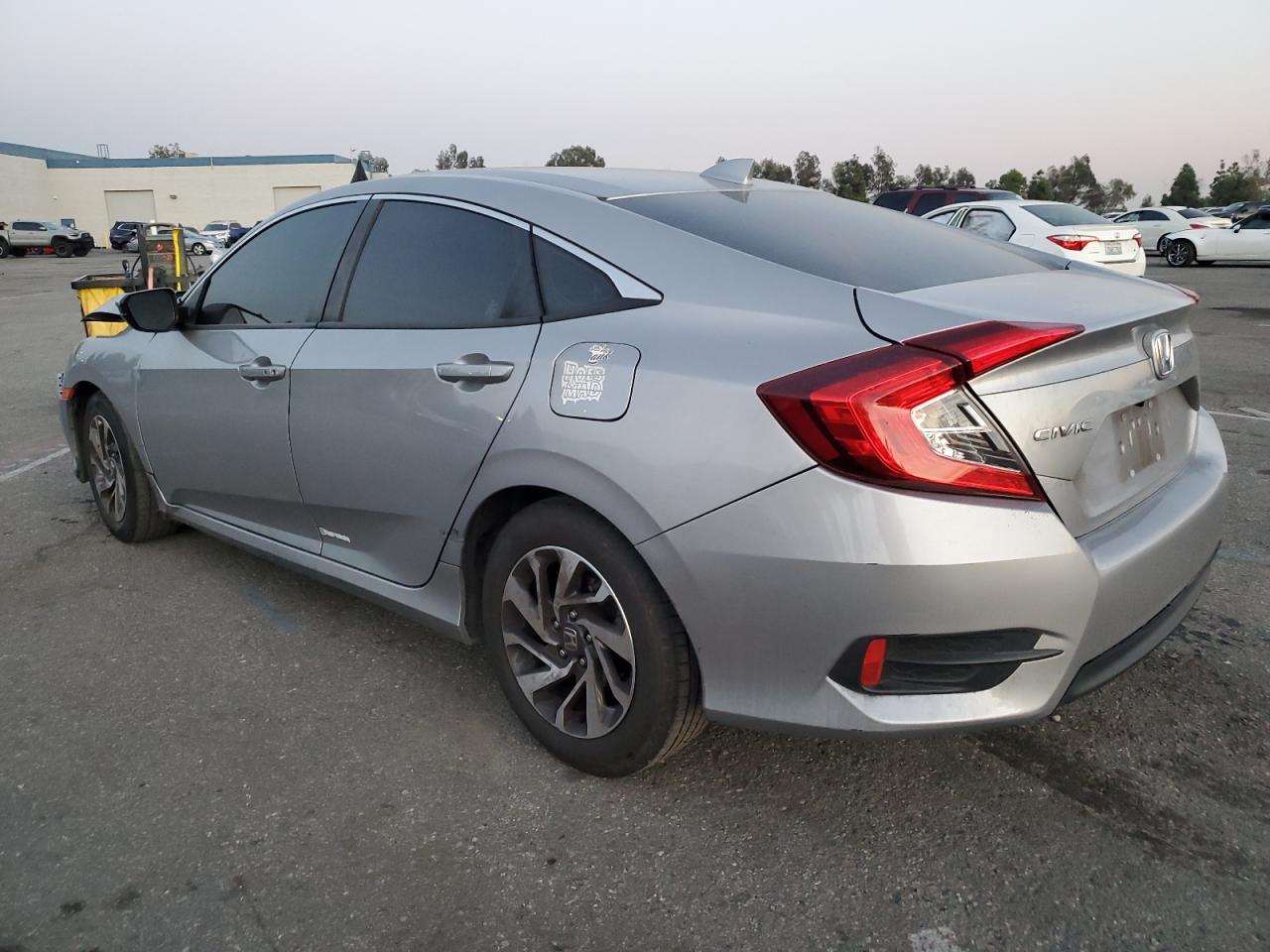 2HGFC2F77HH529780 2017 HONDA CIVIC - Image 2