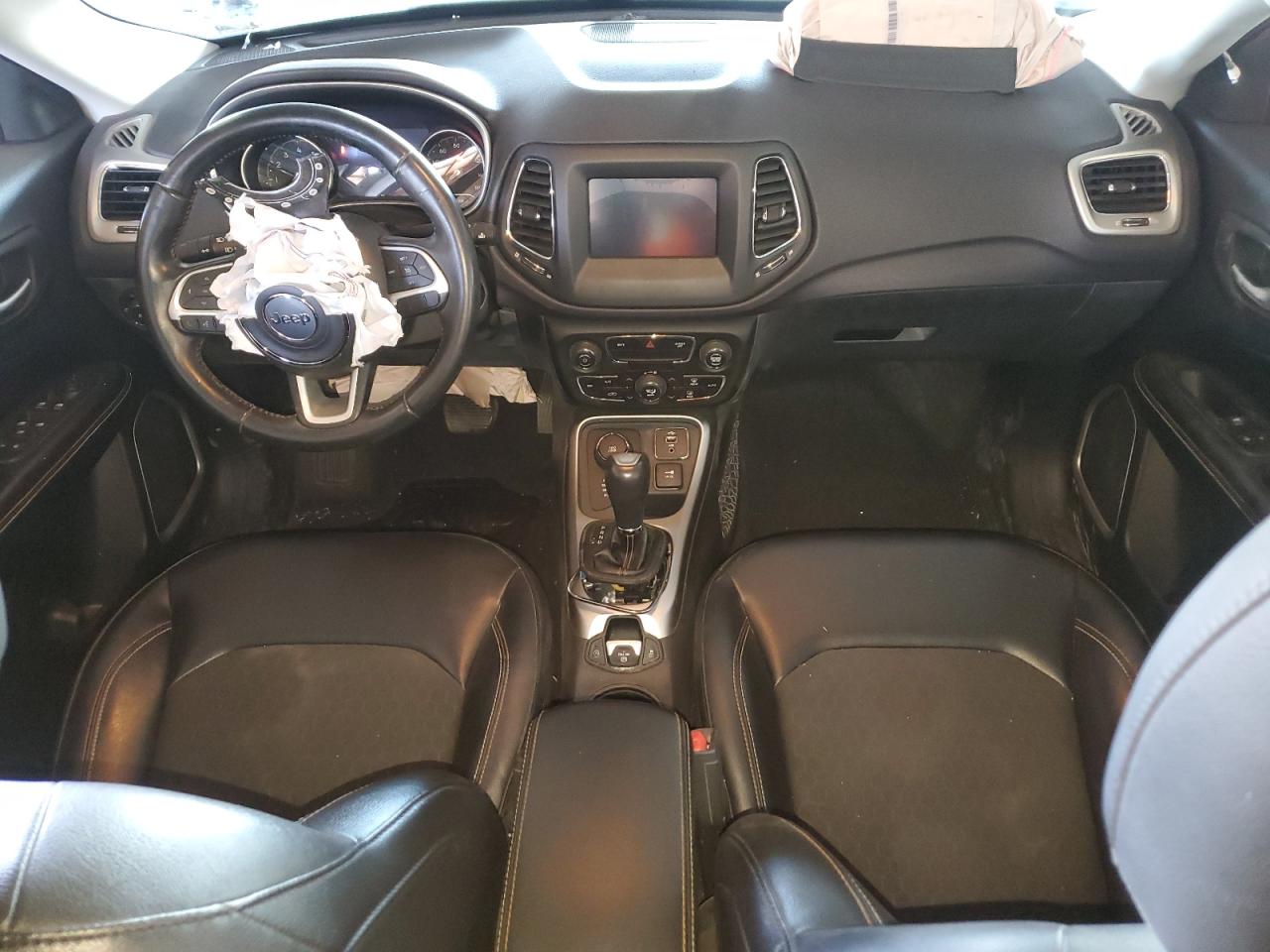 2018 Jeep Compass - Image 8