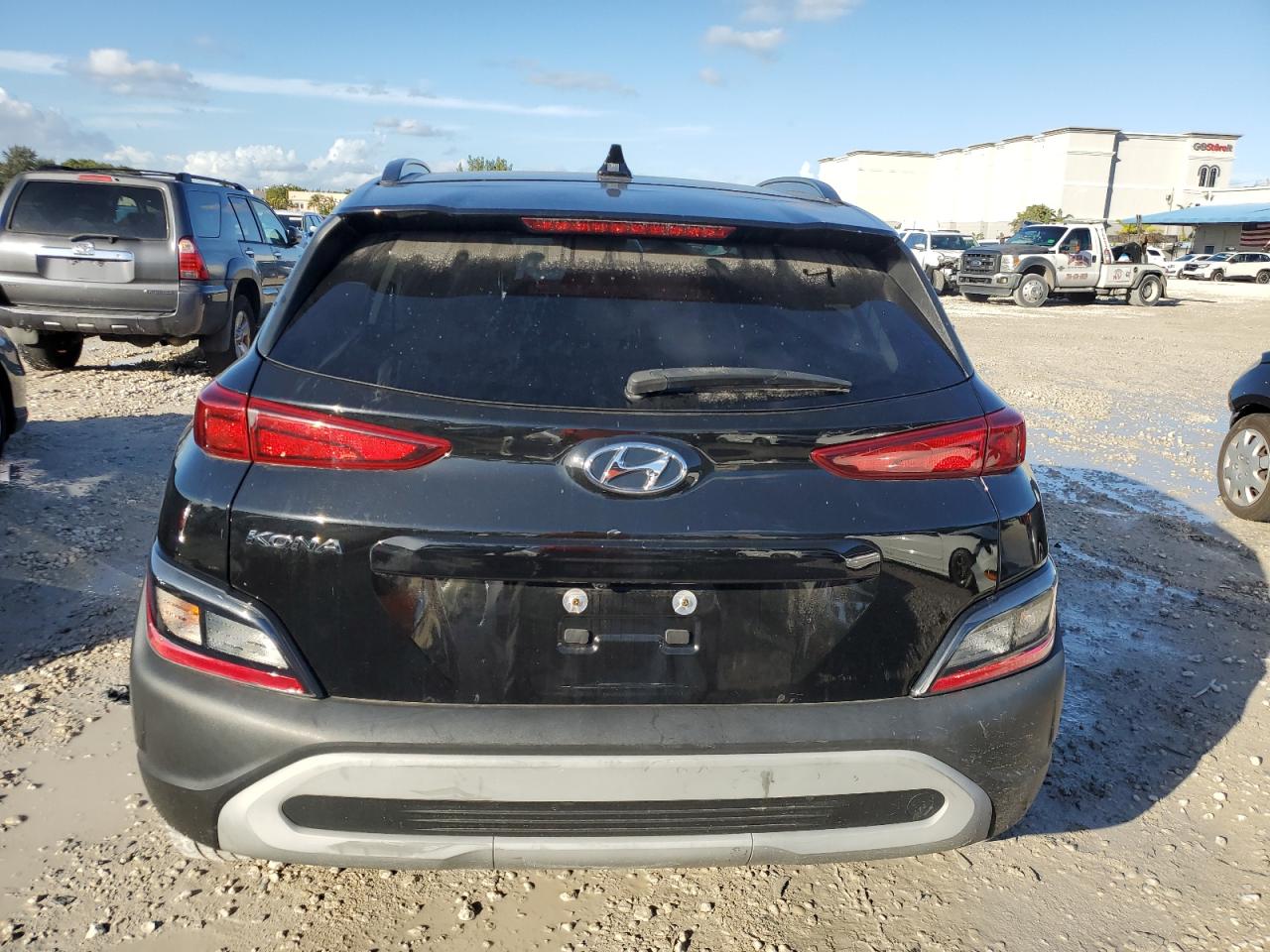 2022 Hyundai Kona Sel VIN: KM8K62AB5NU884662 Lot: 84942384