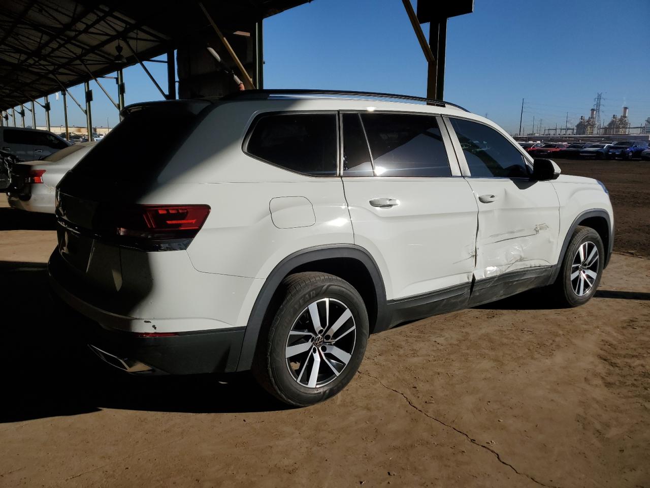 2021 Volkswagen Atlas - Image 3
