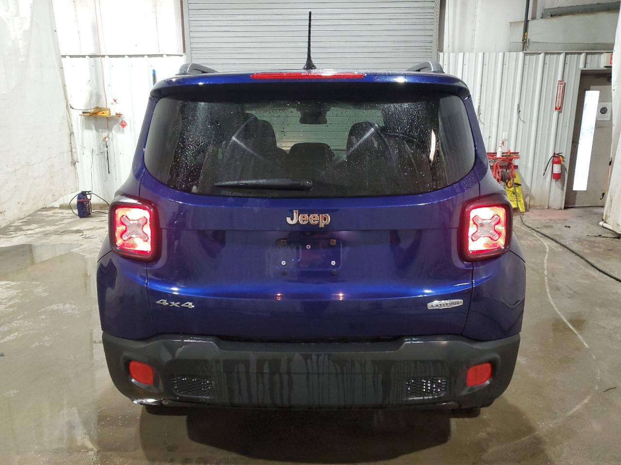 VIN ZACCJBBT1GPE04443 2016 JEEP RENEGADE no.6