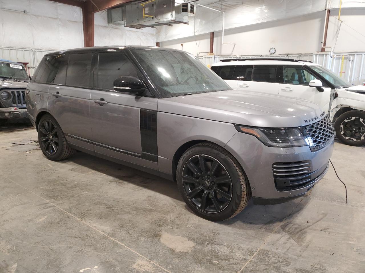 2020 Land Rover Range Rover - Image 4