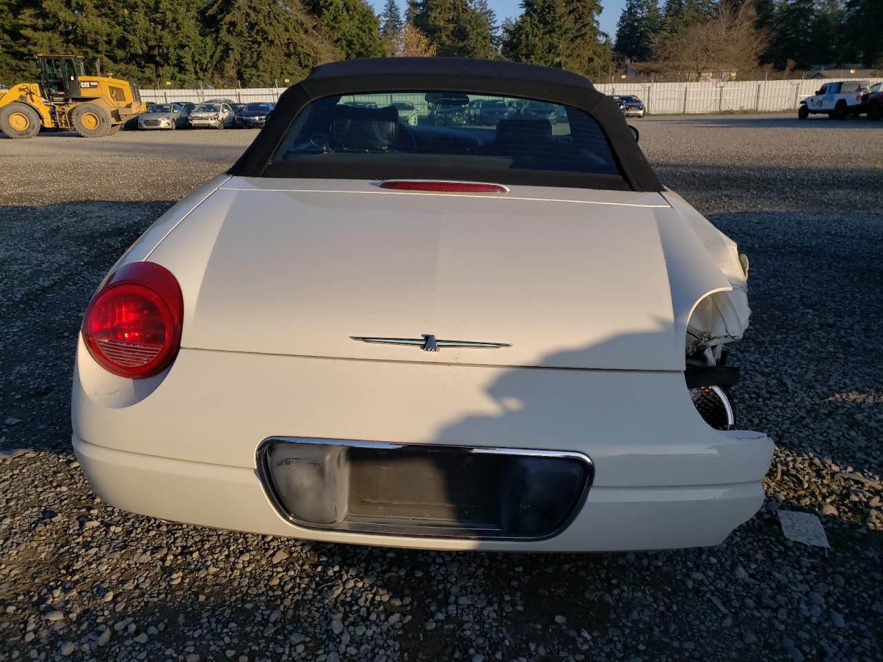 2003 Ford Thunderbird - Image 6