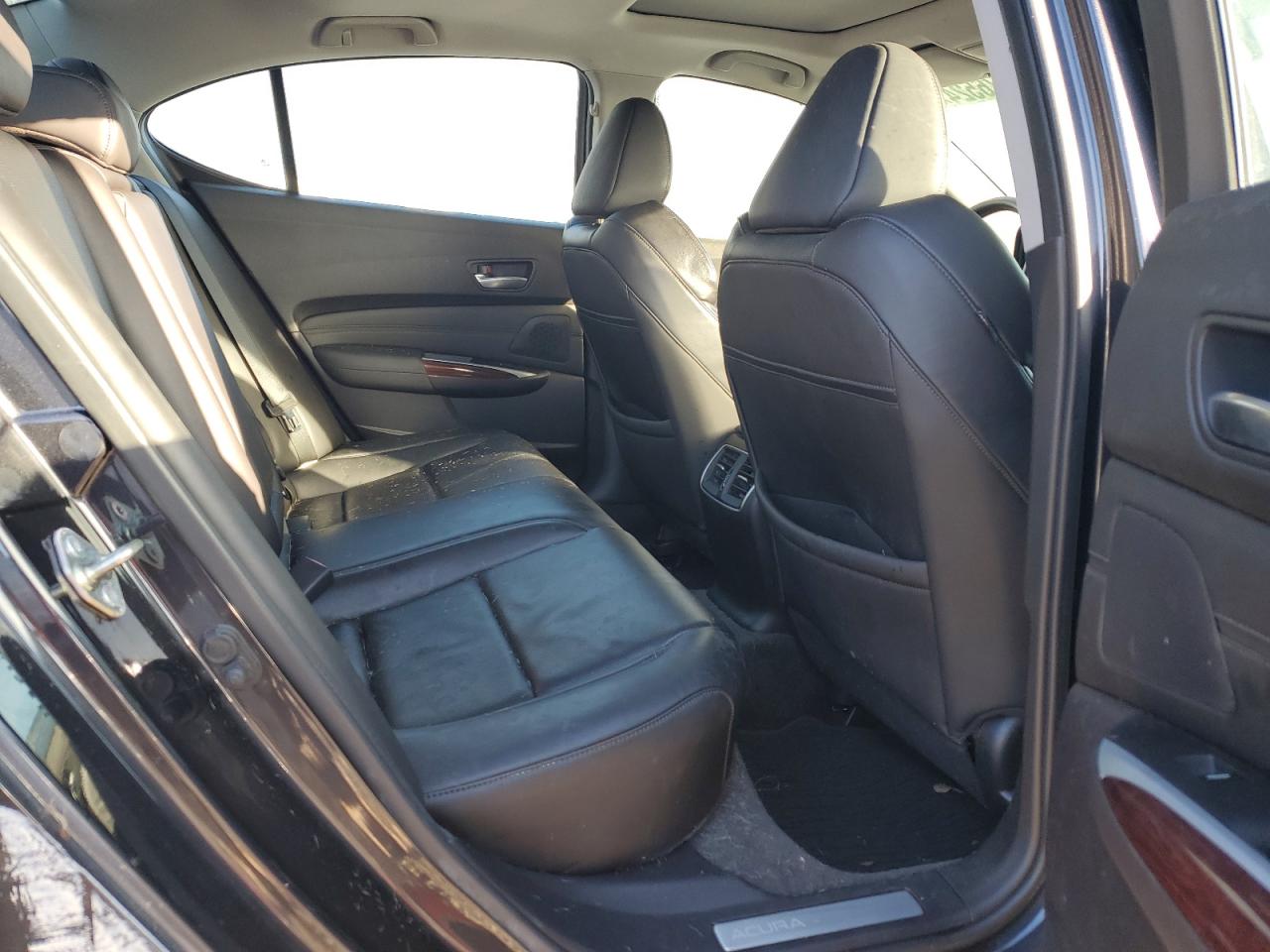 2015 Acura TLX - Image 10