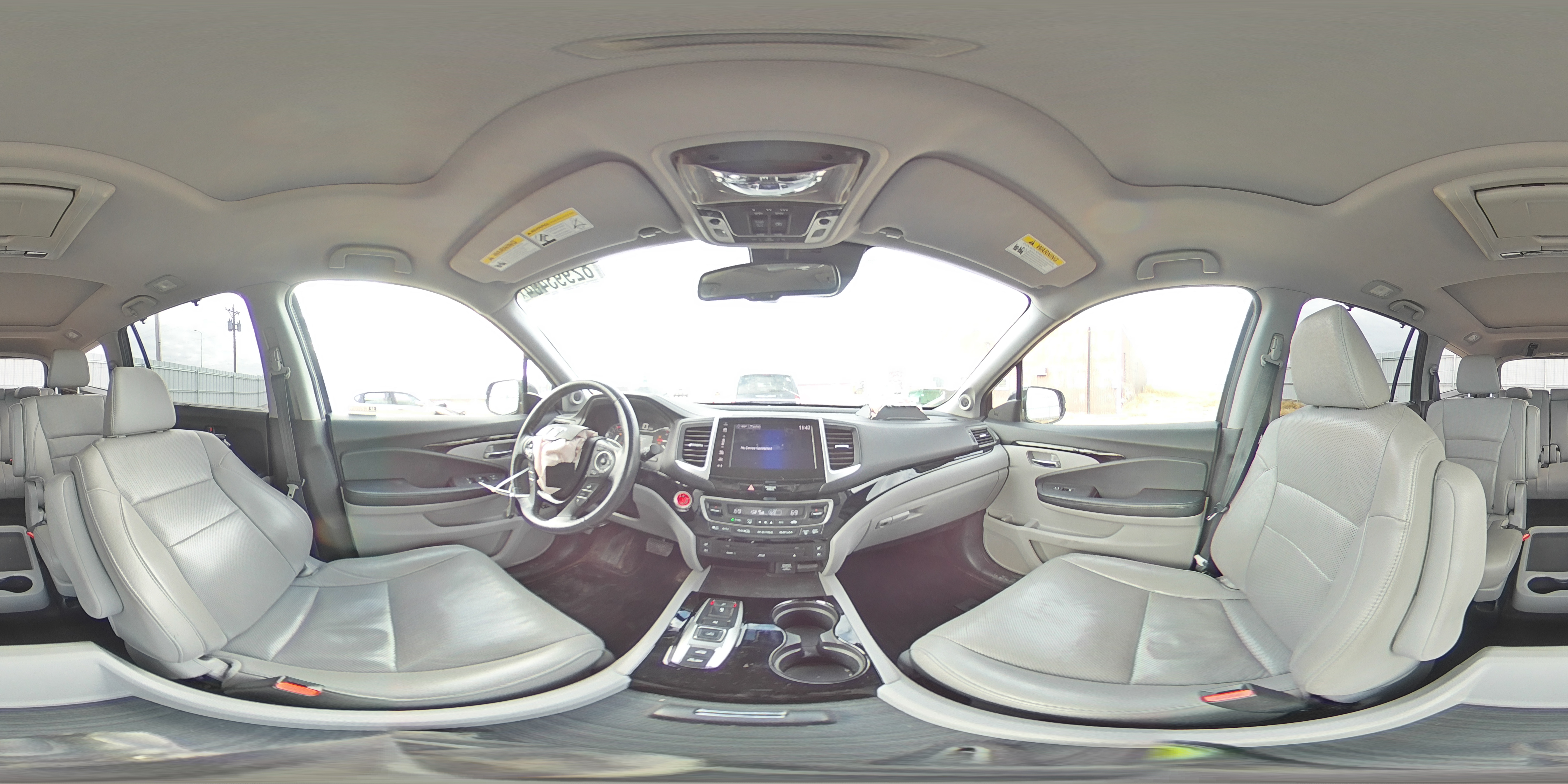 2017 Honda Pilot - Image 14