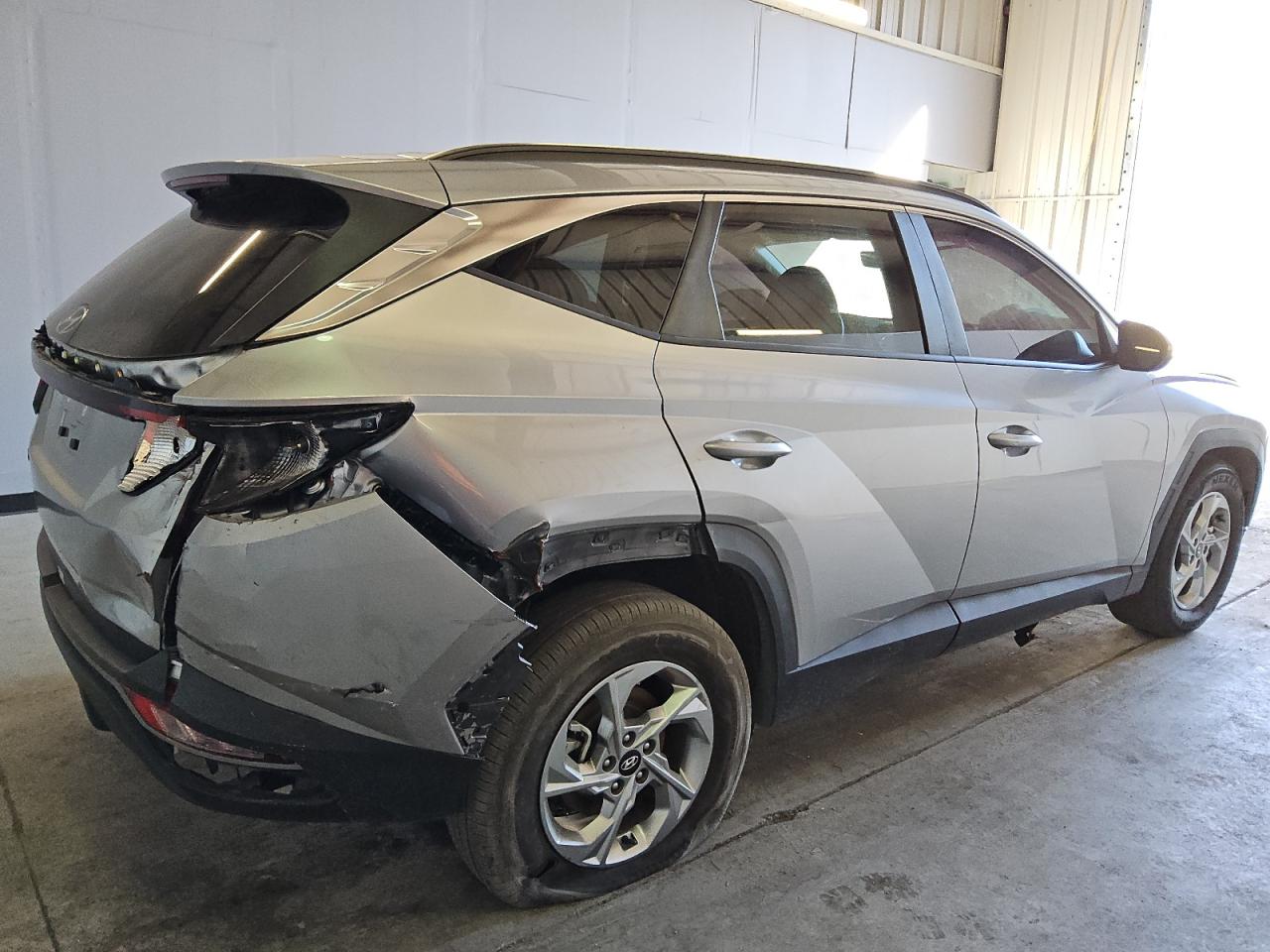2024 Hyundai Tucson - Image 3