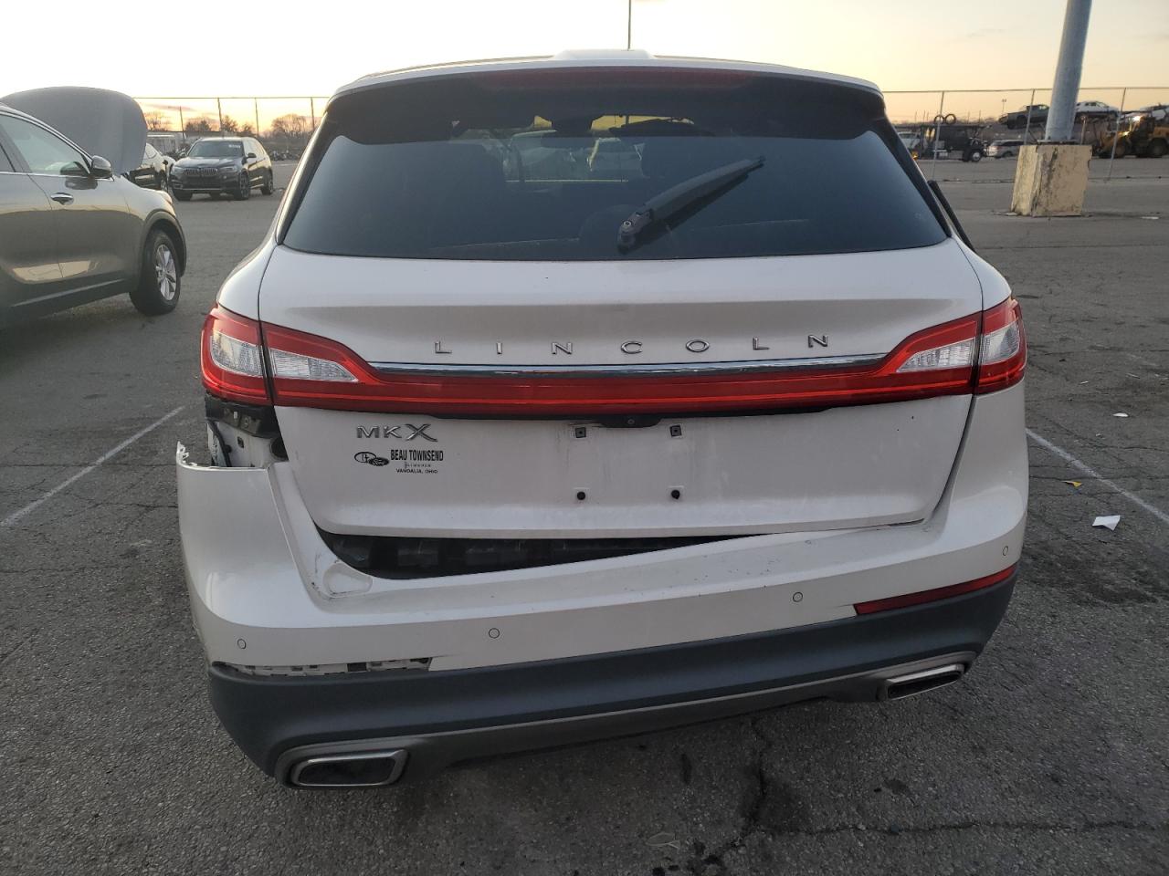 2016 Lincoln MKX - Image 6