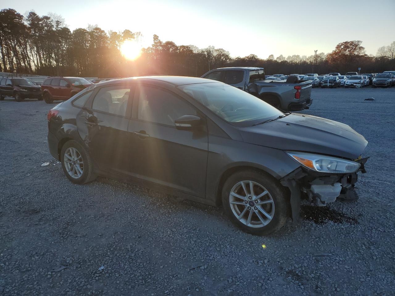 2017 Ford Focus - Image 4