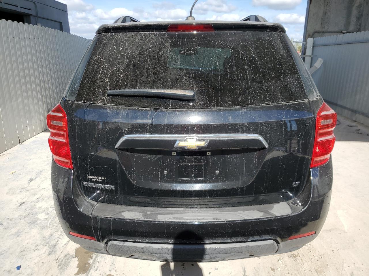 2017 Chevrolet Equinox - Image 6