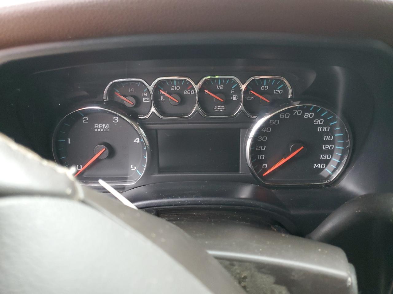 2016 Chevrolet Silverado - Image 9