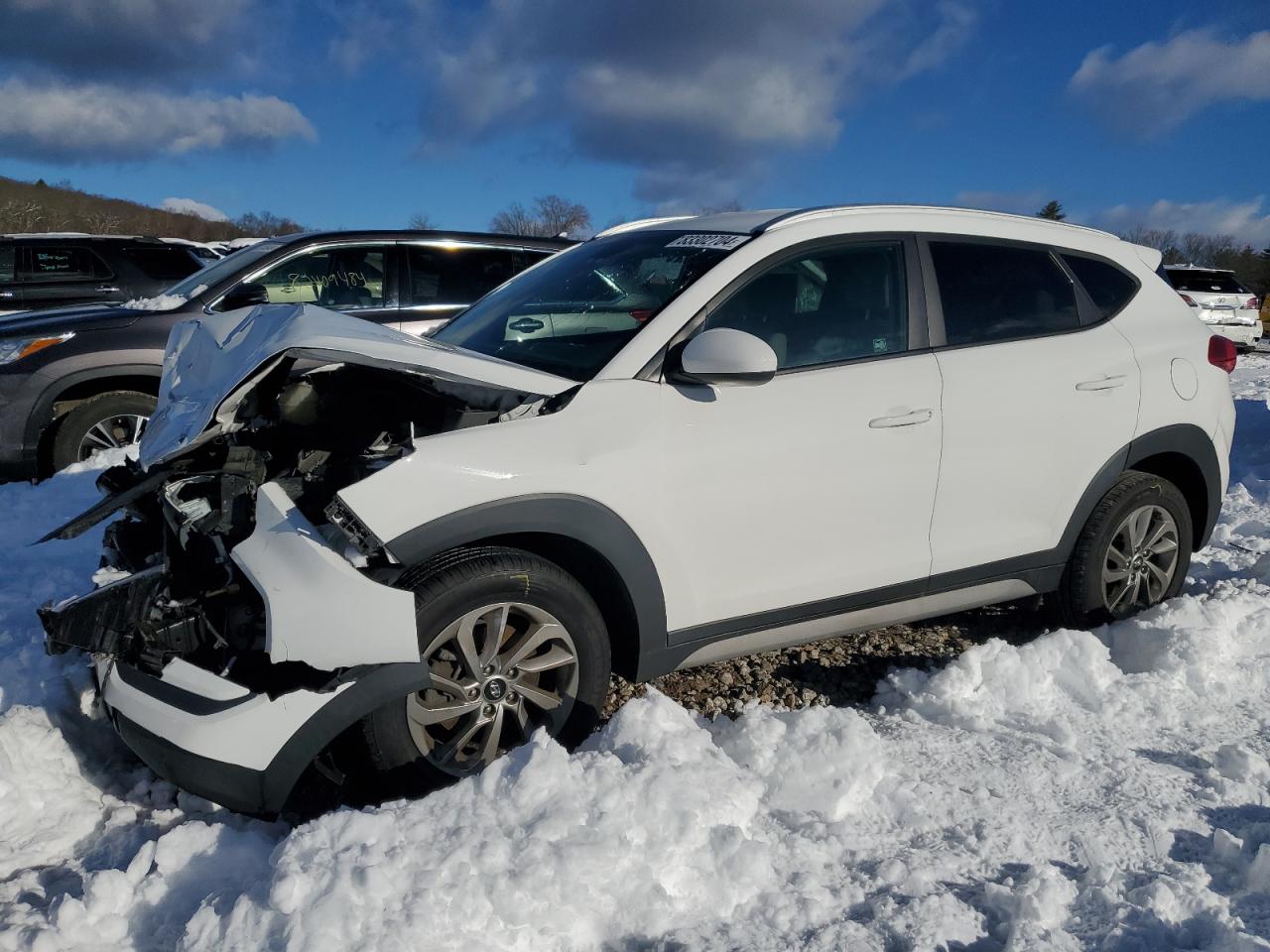 VIN KM8J33A40JU608055 2018 HYUNDAI TUCSON no.1