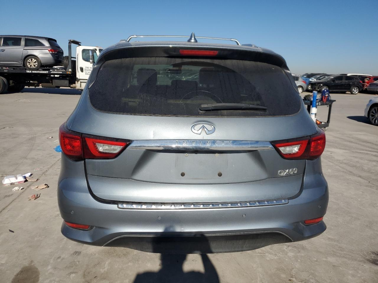 2017 Infiniti QX60 - Image 6