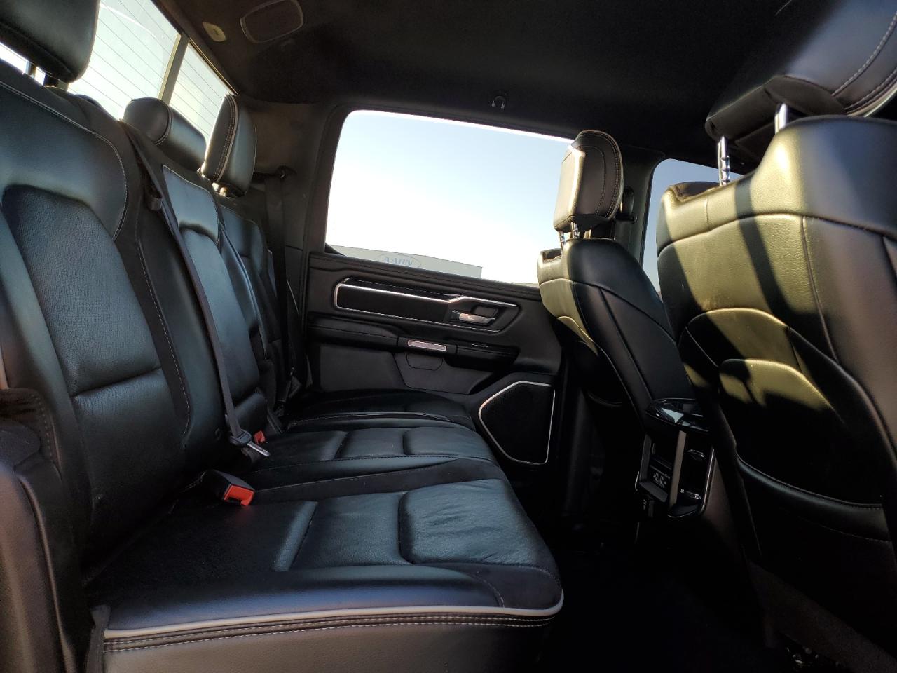 2019 RAM 1500 - Image 10