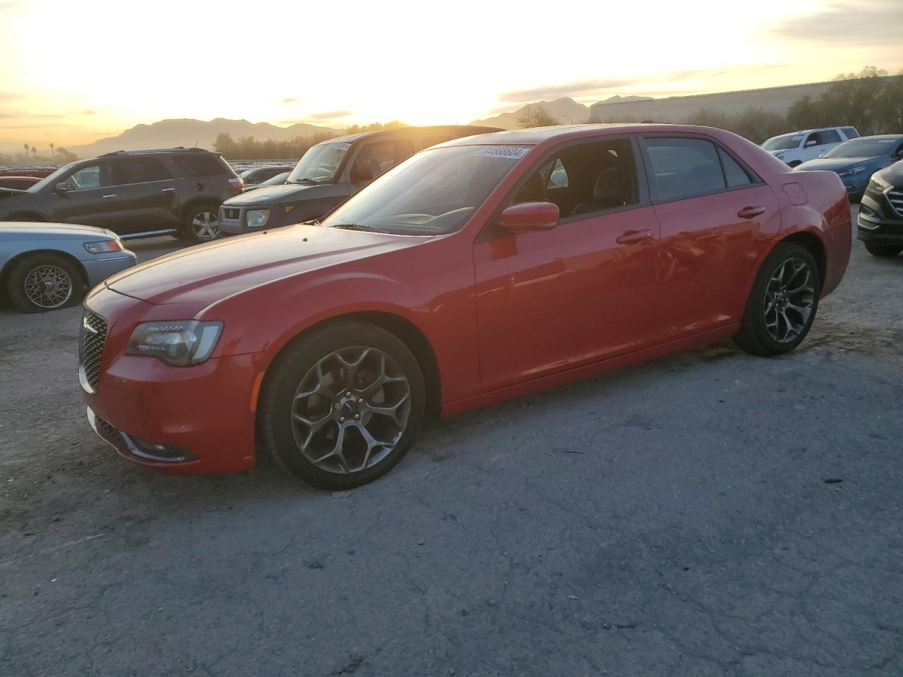 2016 Chrysler 300 S de vânzare în Las Vegas, NV - Front End