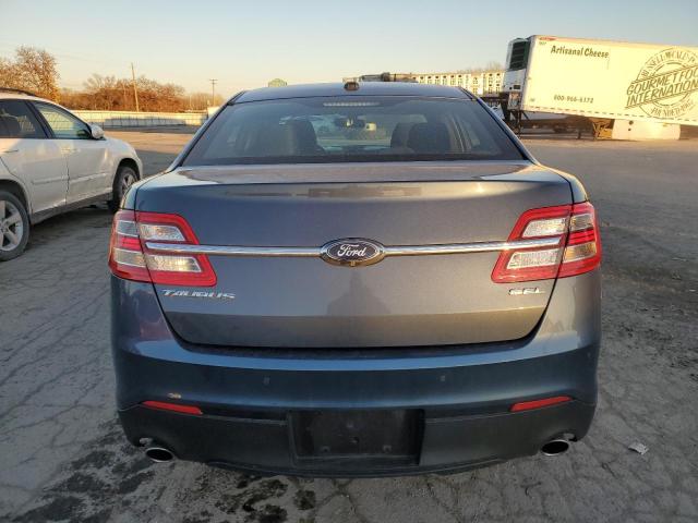  FORD TAURUS 2018 Синий