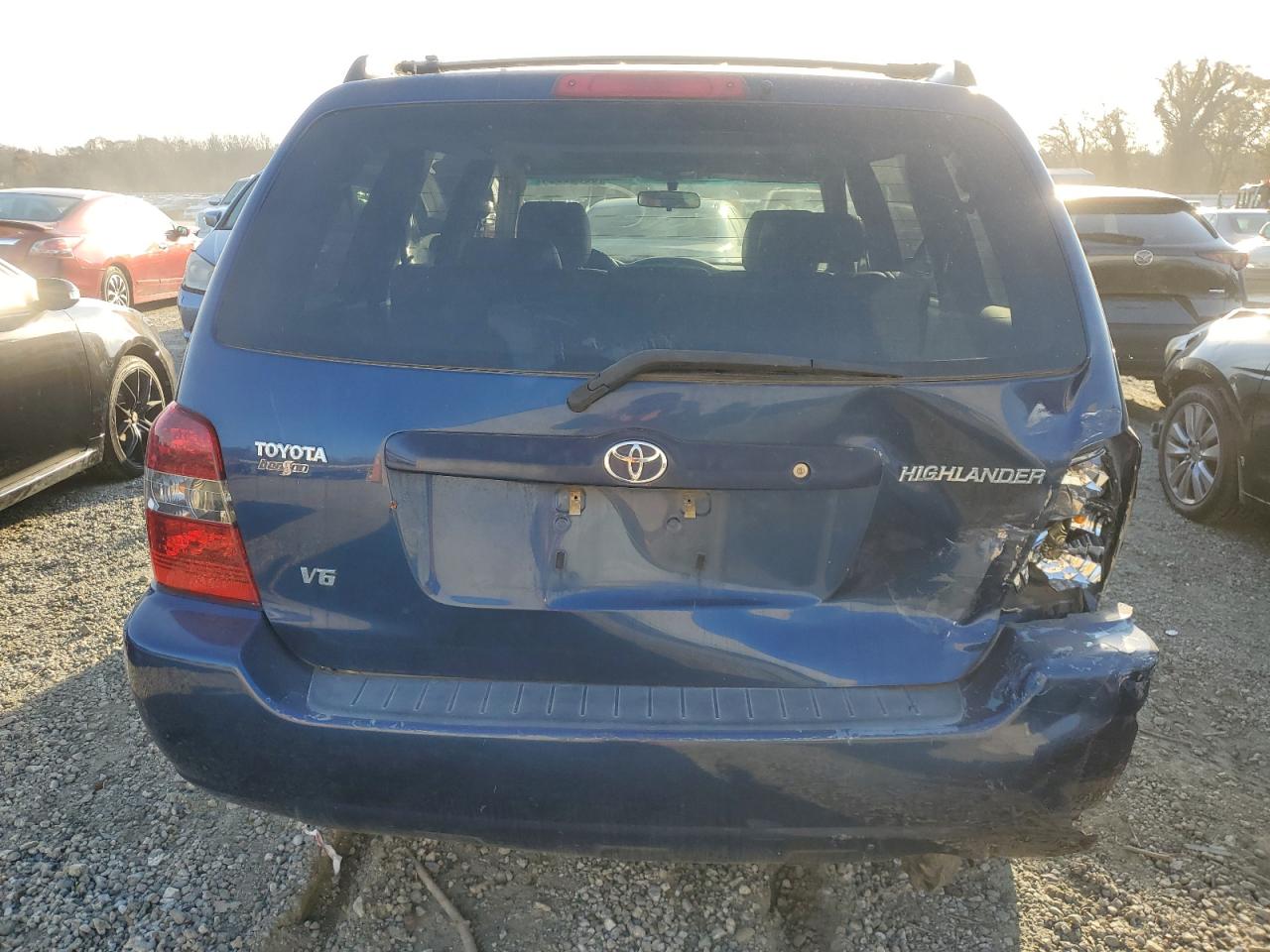2004 Toyota Highlander - Image 6