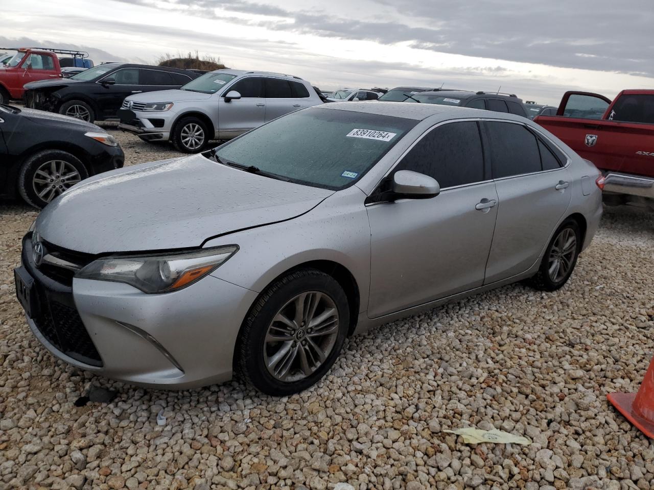 VIN 4T1BF1FK4GU529441 2016 TOYOTA CAMRY no.1