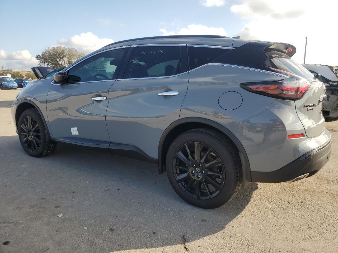 2024 Nissan Murano - Image 2